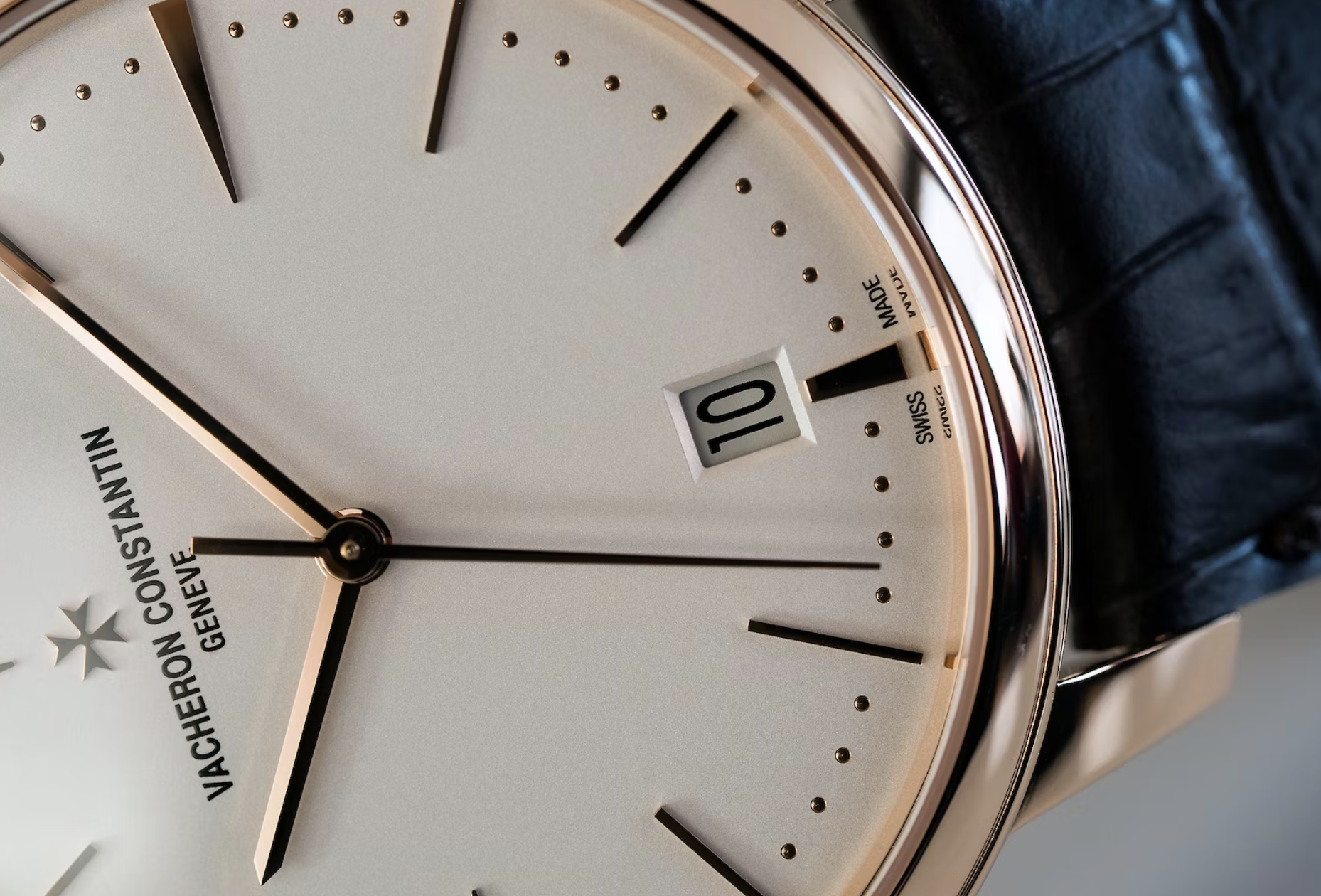 Chi tiet mat so Vancheron Constantin