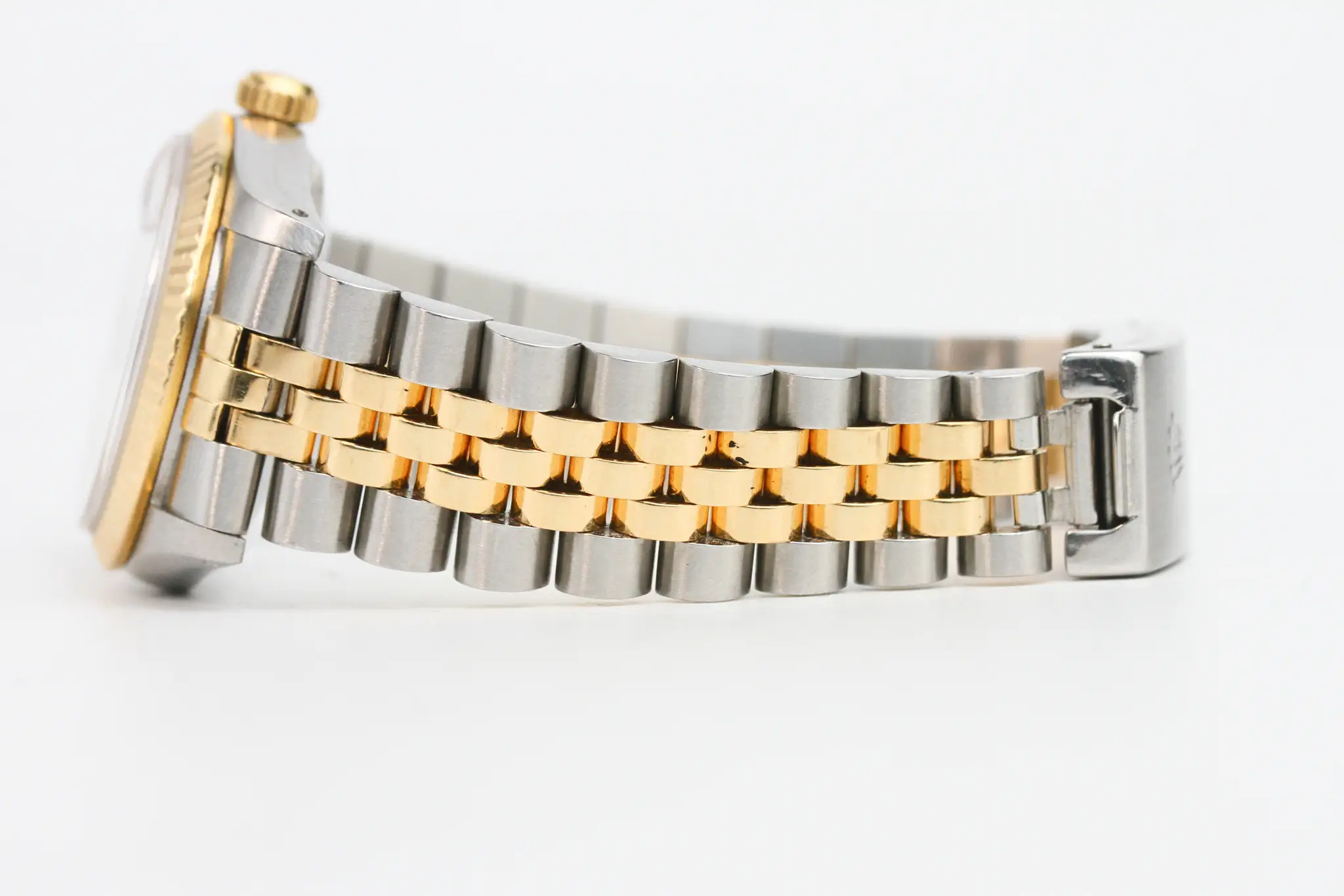 WCA_230022_CN12204-7